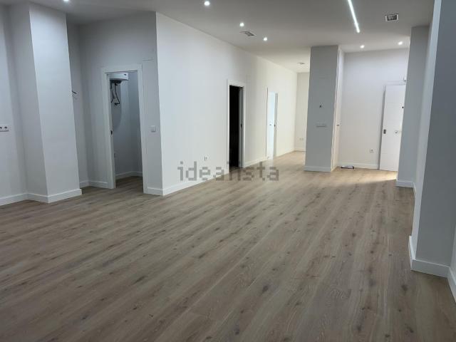 Piso, R 66, Cáceres