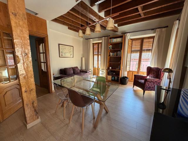 Piso, Recogidas, Granada