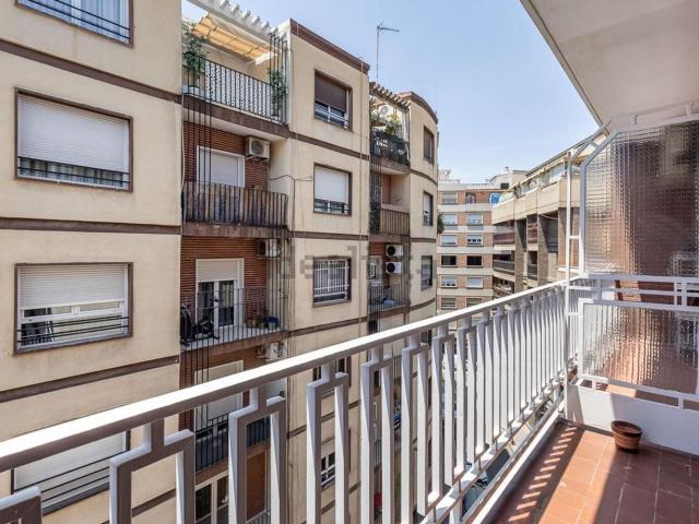 Piso, Recogidas, Granada