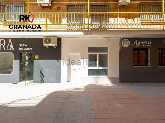Piso, Recogidas, Granada
