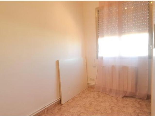 PISO REFORMADO Y COMPLETAMENTE EXTERIOR!