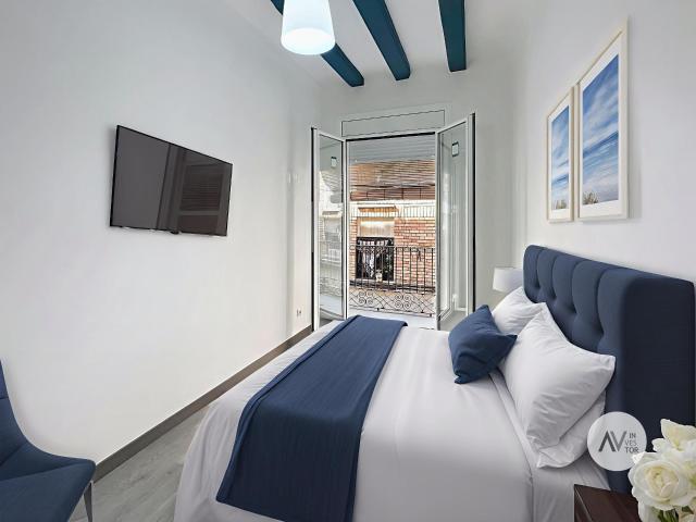 Piso Reformado con Encanto en El Raval