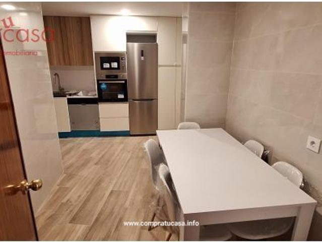 PISO REFORMADO CON TERRAZA