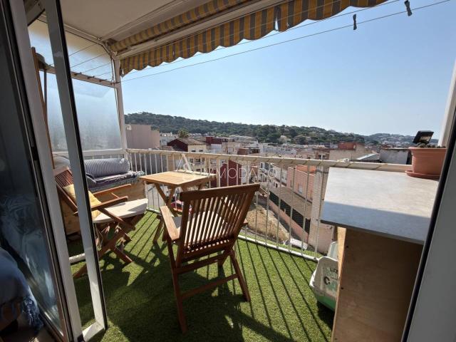Piso reformado con vistas al mar en Sant Feliu de Guíxols