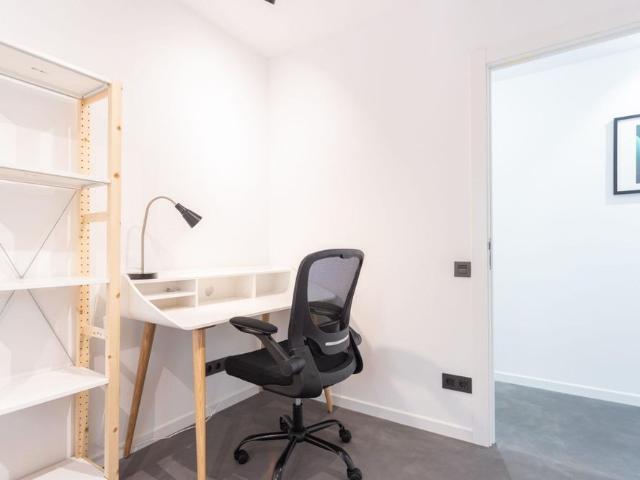 Piso reformado de 4 habitaciones en El Canbanyal