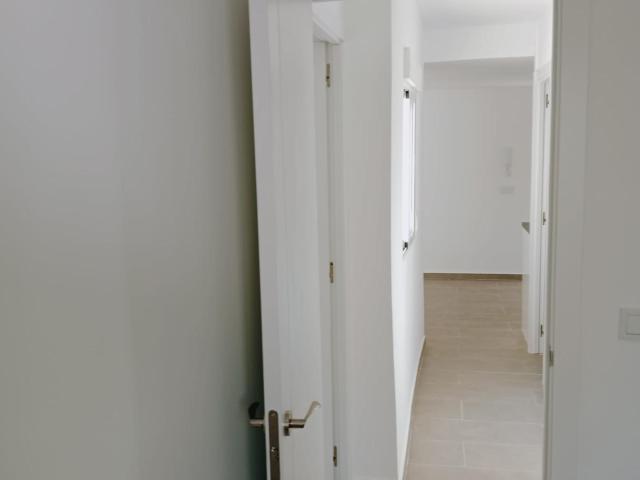 PISO REFORMADO DE DOS DORMITORIOS EN CASTELLÓN