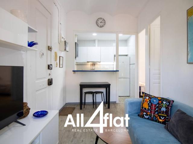 PISO REFORMADO EN ZONA ARAGON, INDEPENDENCIA/ DOS DE MAYO, IDEAL PARA ENTRAR A VIVIR EN UNA UBICACIÓN DE PROYECCION EN B