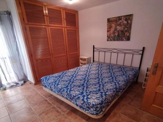 Piso reformado en zona de Santa Marina amueblado!
