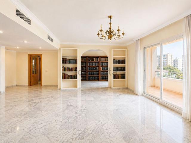 Piso, Ricardo Soriano, Marbella