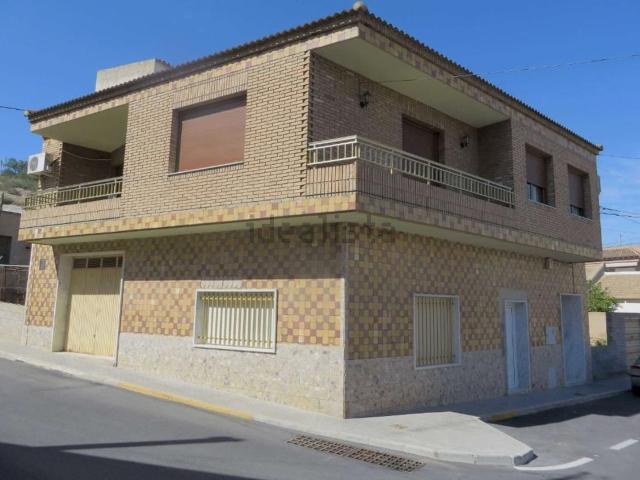 Piso, Rojales