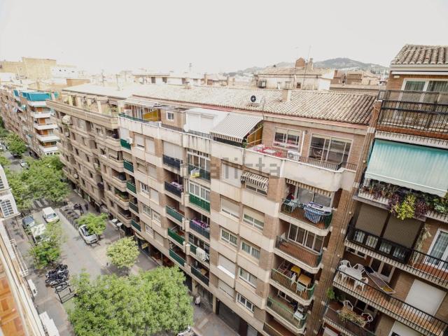 Piso, Ronda Arabial, Granada