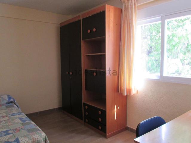 Piso, Rosaleda Juventud, Granada