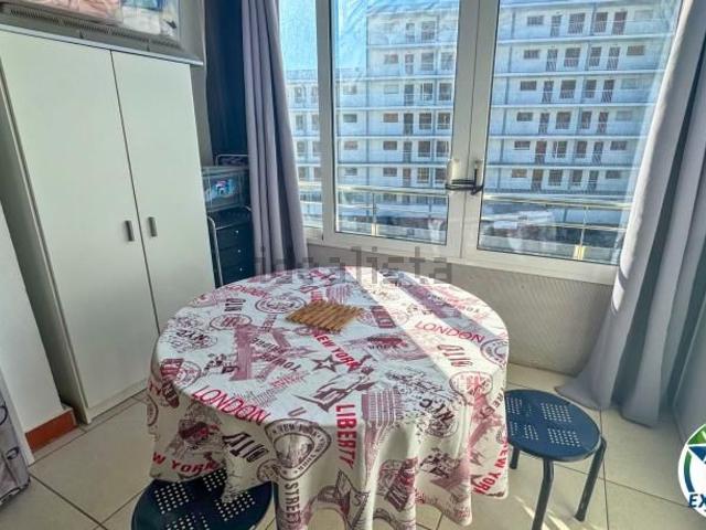 Piso, Roses