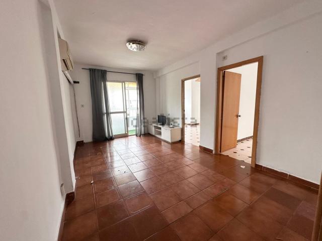 Piso, Suárez, Málaga