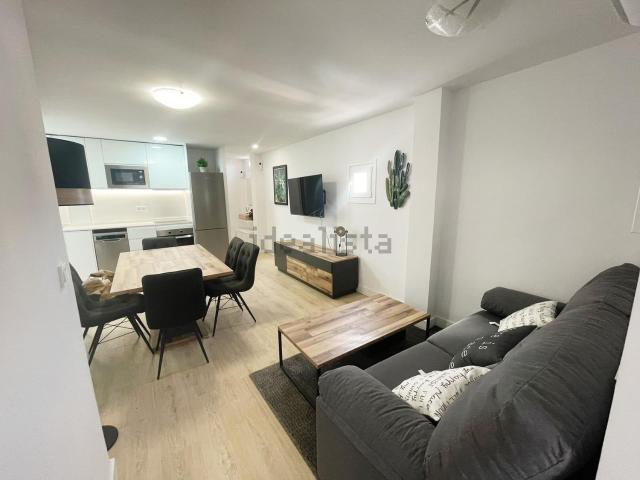 Piso, Suárez, Málaga