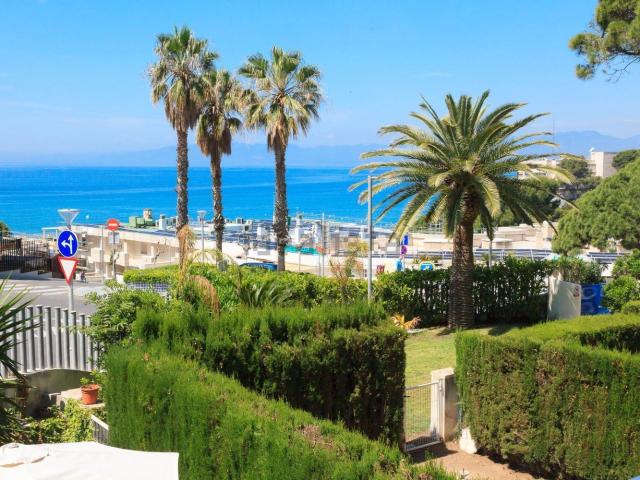 Piso, Salou