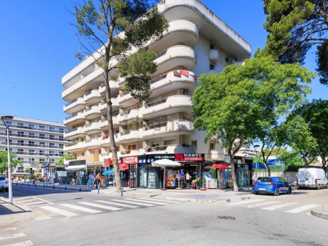 Piso, Salou