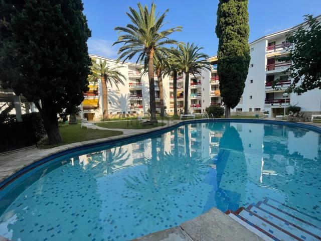 Piso, Salou