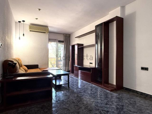 Piso, Sant Boi de Llobregat