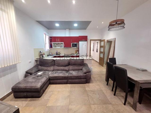 Piso, Sant Boi de Llobregat