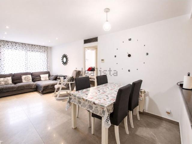 Piso, Sant Boi de Llobregat