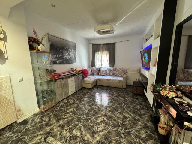 Piso, Sant Boi de Llobregat