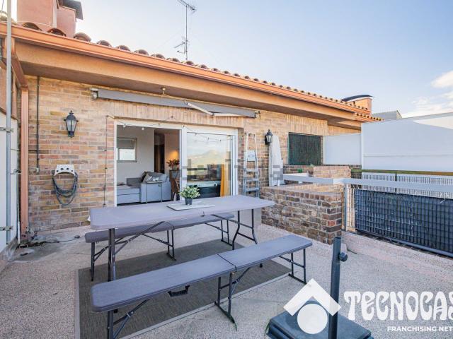 Piso, Sant Feliu de Codines