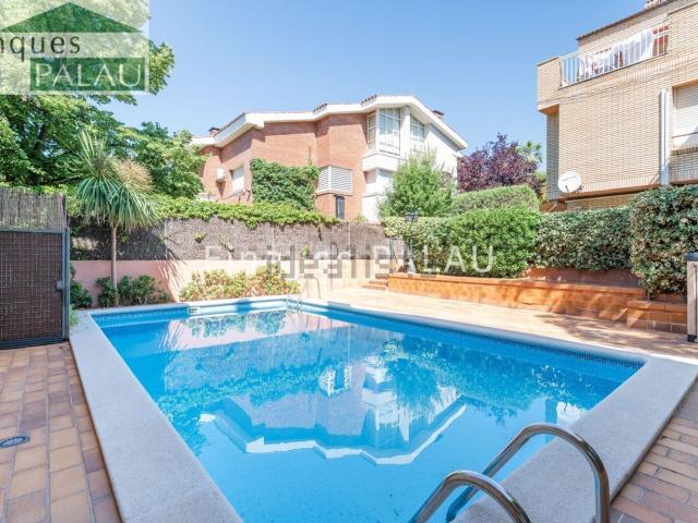 Piso, Sant Just Desvern