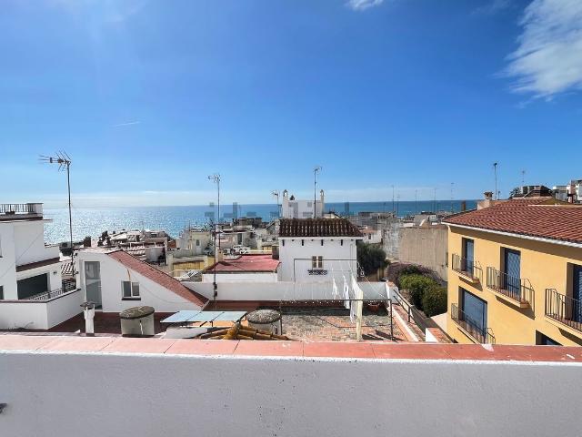 Piso, Sant Pol de Mar
