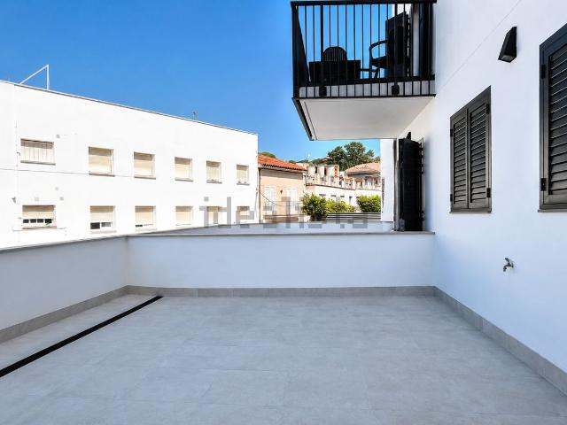Piso, Sant Pol de Mar