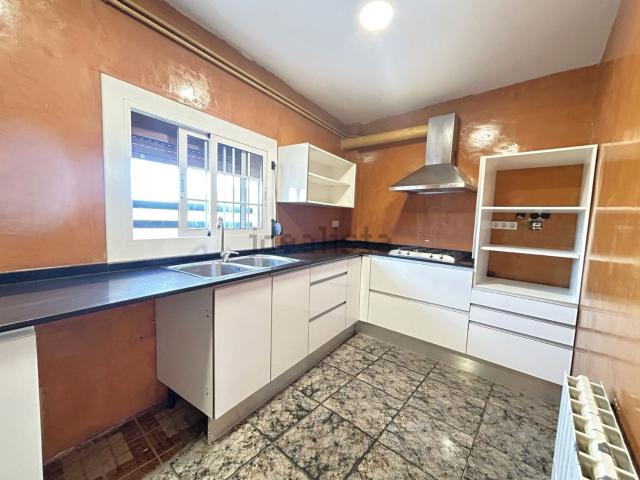 Piso, Sant Vicenç Dels Horts