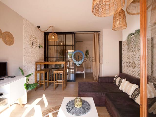 Piso, Santa Cristina d&apos Aro