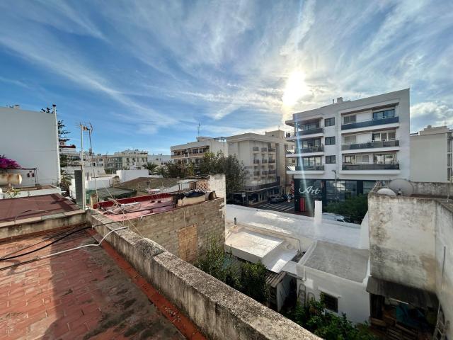 Piso, Santa Eulalia del Río