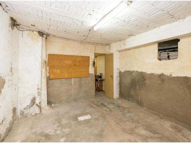 PISO SEGUNDO | REAL DE CARTUJA, 21 – GRANADA Vivienda con gran potencial de reforma en edificio sing