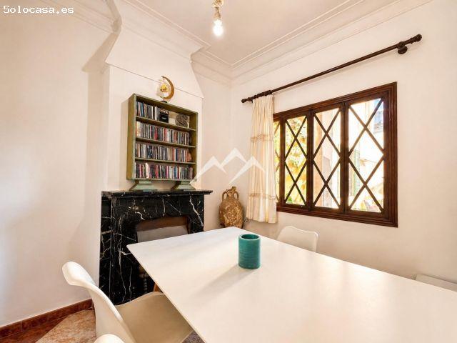 Piso señorial con gran terraza en edificio histórico en el centro de Palma