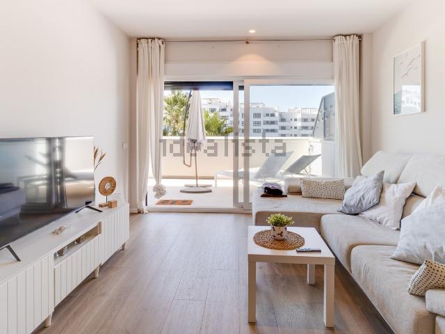 Piso, Sierra de Estepona Avda de Andalucia, Estepona
