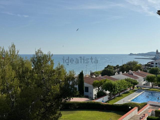 Piso, Sitges