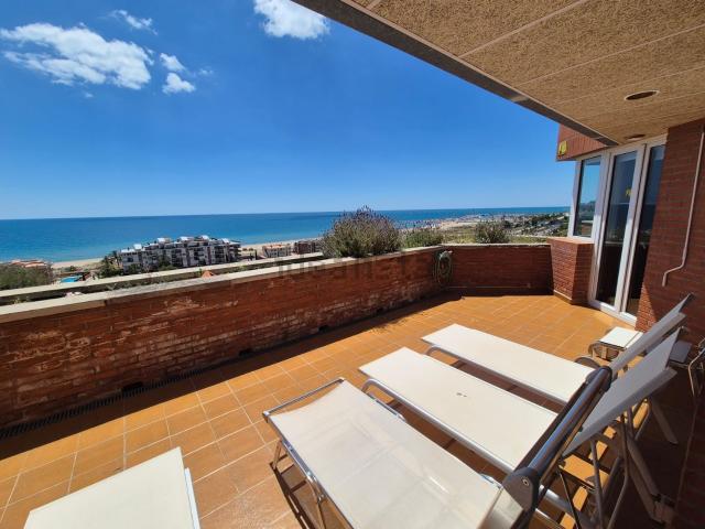 Piso, Sitges