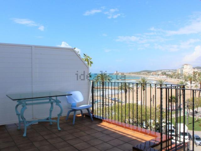 Piso, Sitges