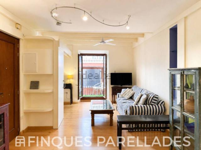 Piso, Sitges