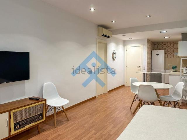 Piso, Sitges