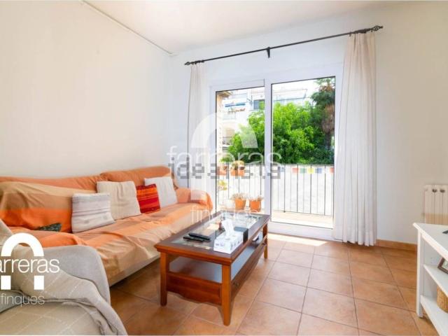 Piso, Sitges