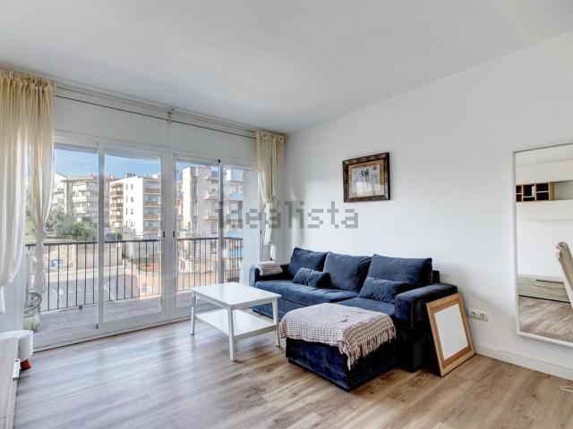 Piso, Sitges