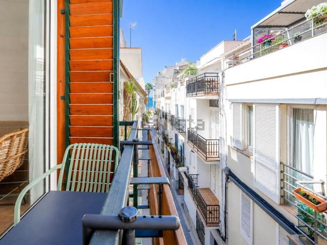 Piso, Sitges