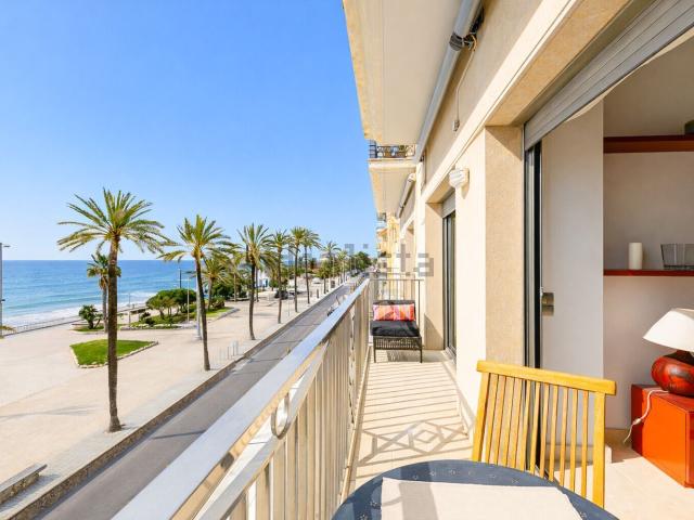 Piso, Sitges