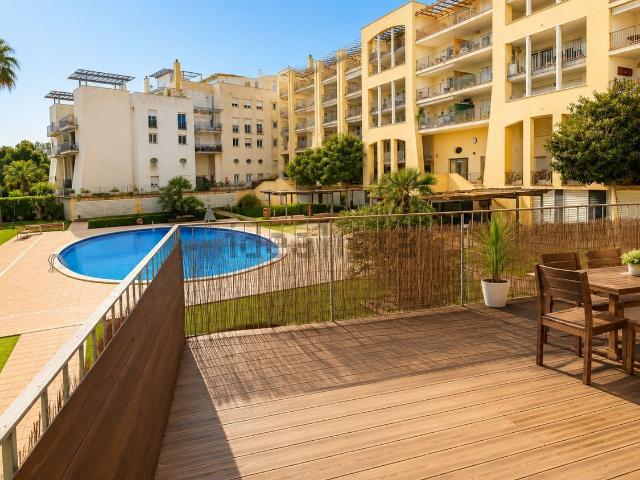 Piso, Sitges