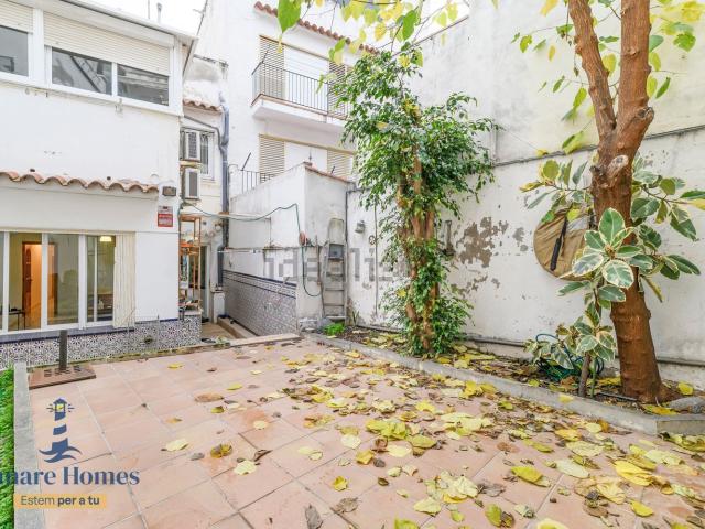 Piso, Sitges