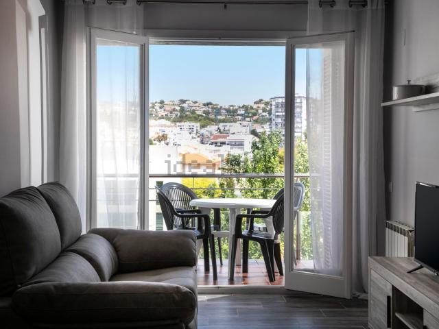 Piso, Sitges
