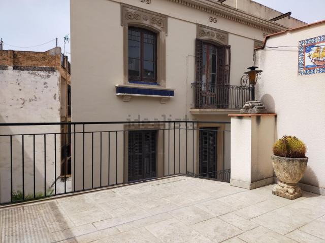Piso, Sitges