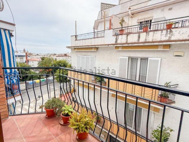 Piso, Sitges